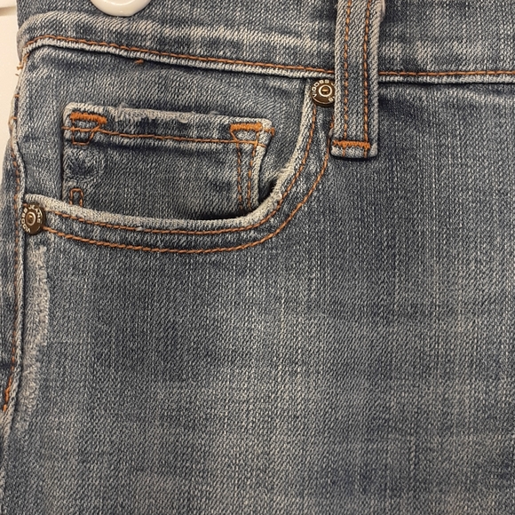 Vigoss Flare Leg Distressed Blue Jeans  Size 7 Stretch - Picture 4 of 15